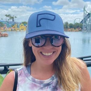 Meet your Posher, Victoria